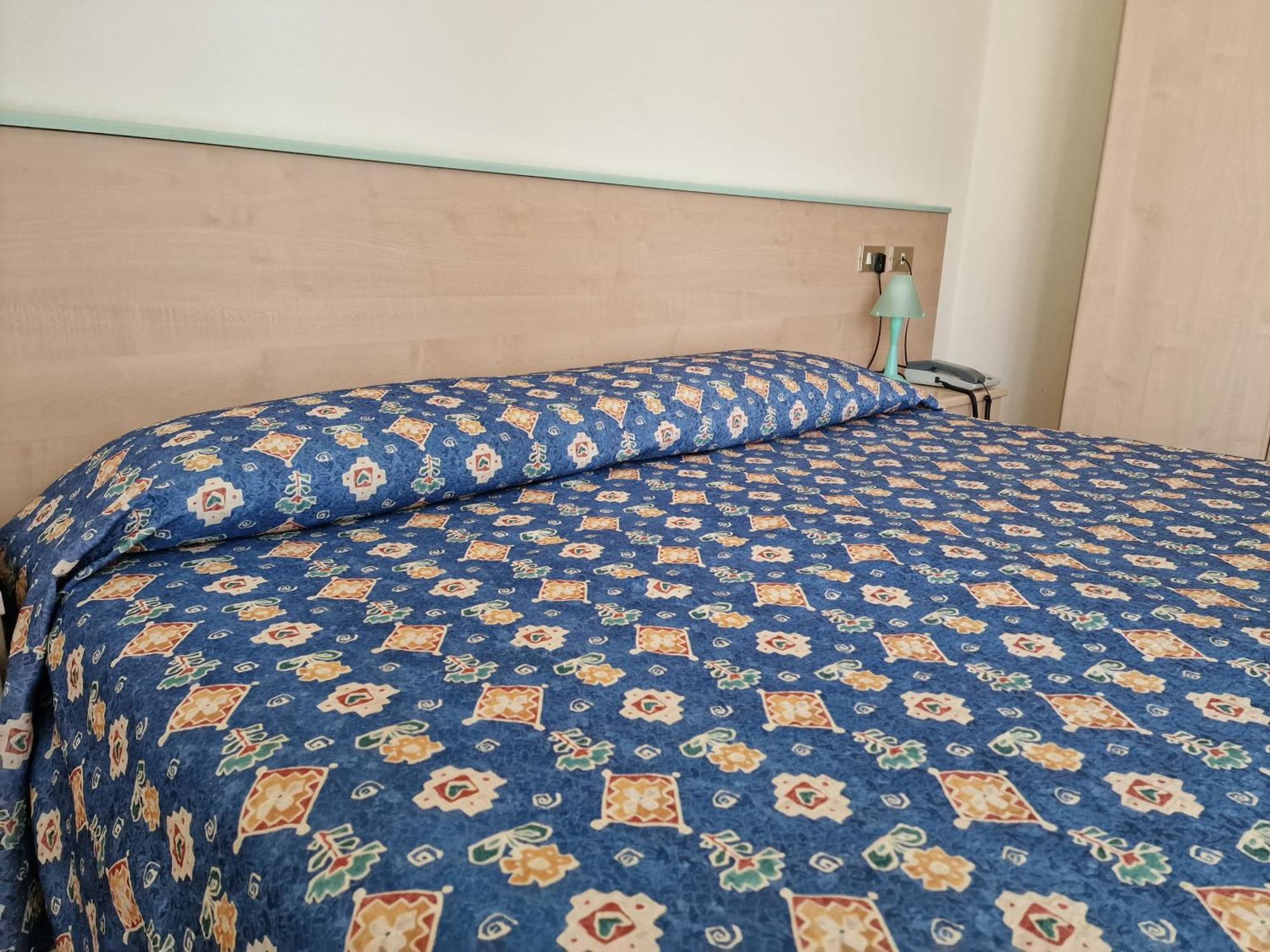Hotel Di Giovanni Bibione Cameră foto